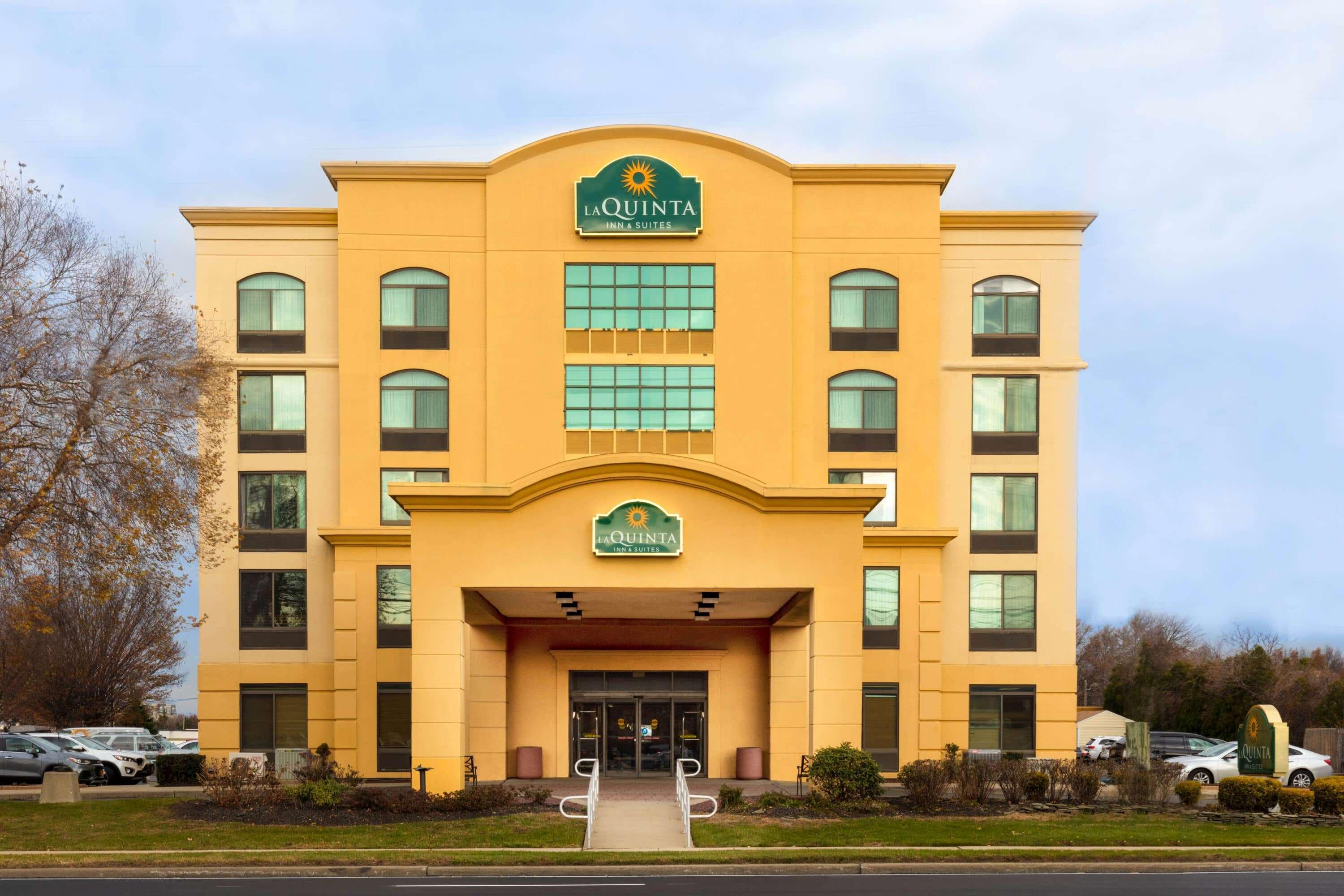 La Quinta By Wyndham Garden City Ngoại thất bức ảnh
