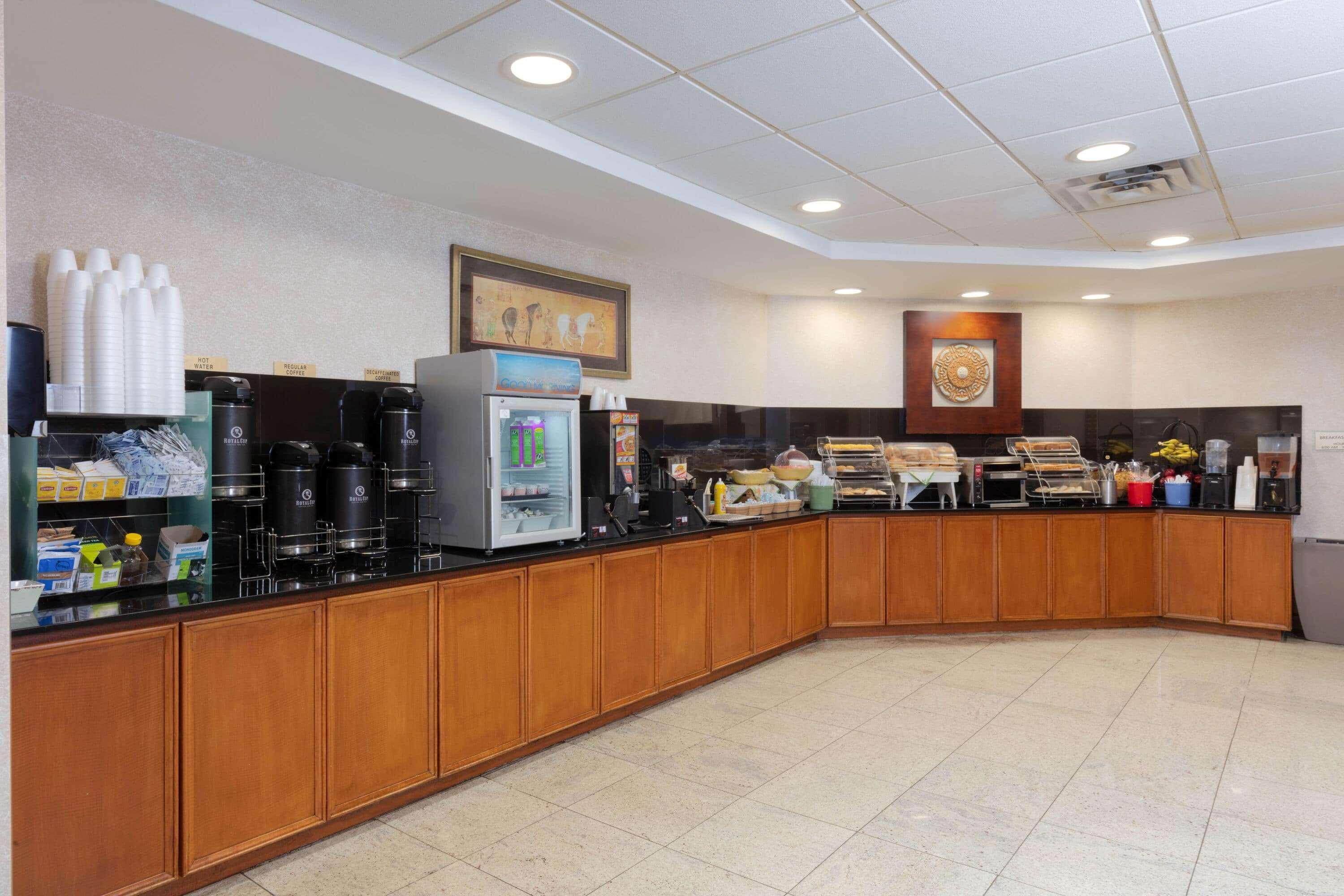 La Quinta By Wyndham Garden City Ngoại thất bức ảnh