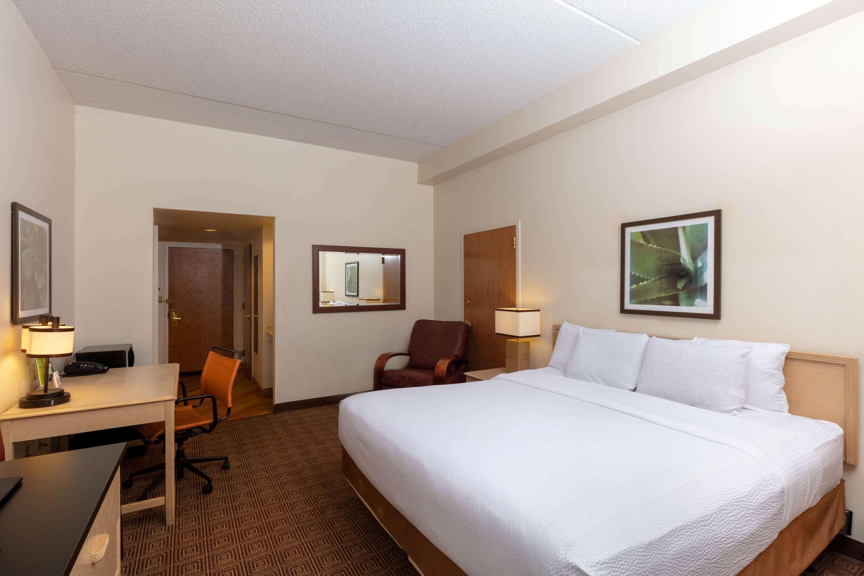 La Quinta By Wyndham Garden City Ngoại thất bức ảnh